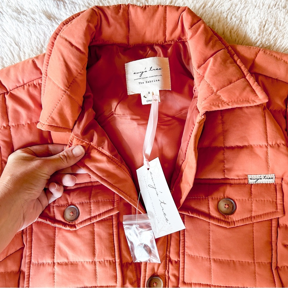 Quilted Jacket - Picture 2 of 5